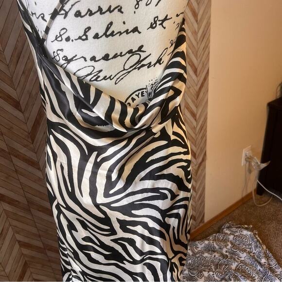H&M Divided Zebra‎ Mini Satin Slip Cowl Neck, Dropped & Cross Back, Size Small - Picture 11 of 11